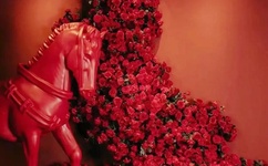 同桌罚我夹震蛋器憋尿